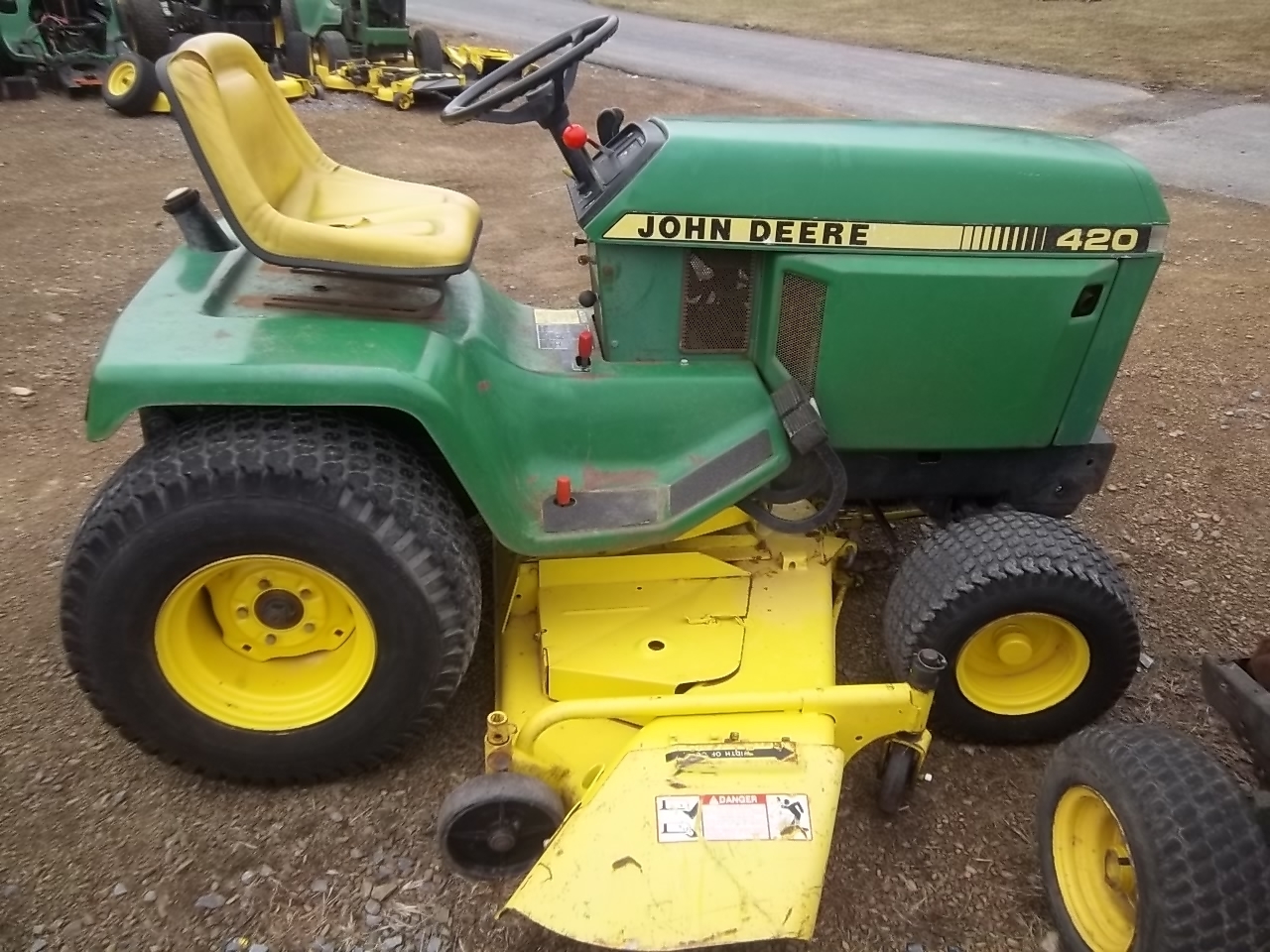 John Deere 420 Lawn Garden Tractor W 60 Mower Deck Used John